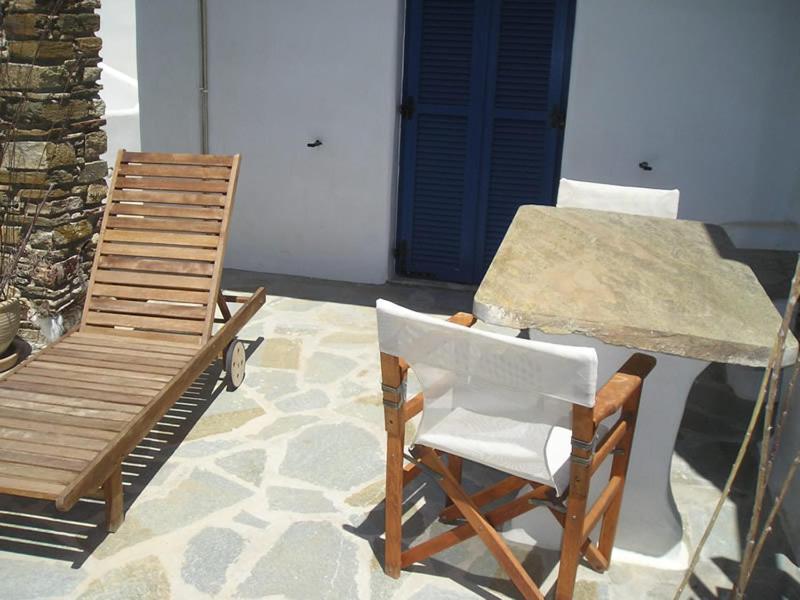 Apartment Standing Stone Kionia