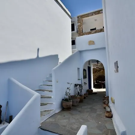 Apartamento Standing Stone Kionia Exterior foto